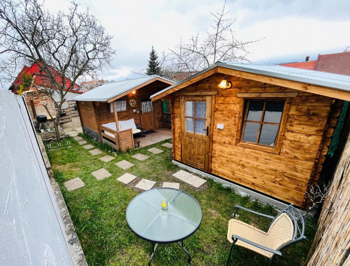 Chatky Daniel-Mikulov, A Private Campsite Just For You Dış mekan fotoğraf